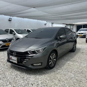 NISSAN VERSA SENSE AT 1.6 CC 2025