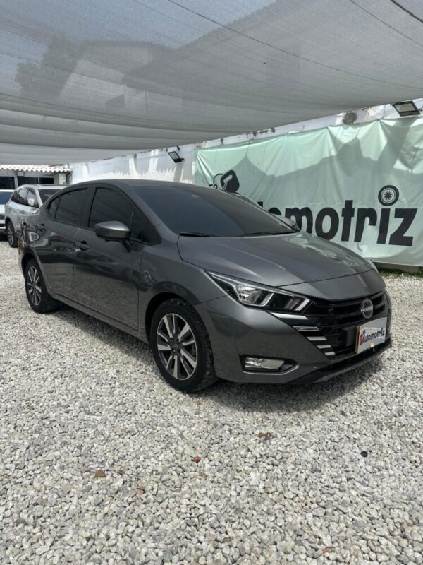 NISSAN VERSA SENSE AT 1.6 CC 2025: imagen 2