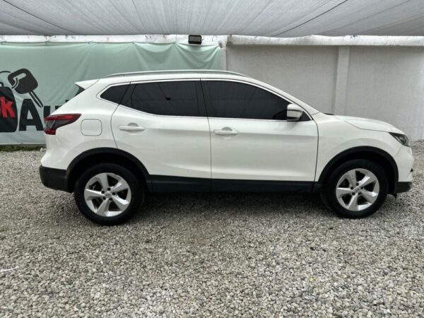 NISSAN QASQHAI SENSE 2.0 CC MT 2020: imagen 3