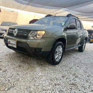 RENAULT OROCH DYNAMIQUE 2.0 CC MT 2017
