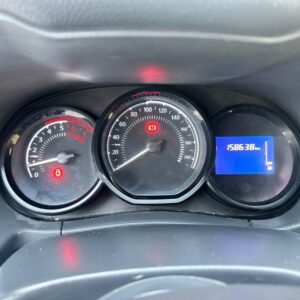 RENAULT OROCH DYNAMIQUE 2.0 CC MT 2017: imagen 8