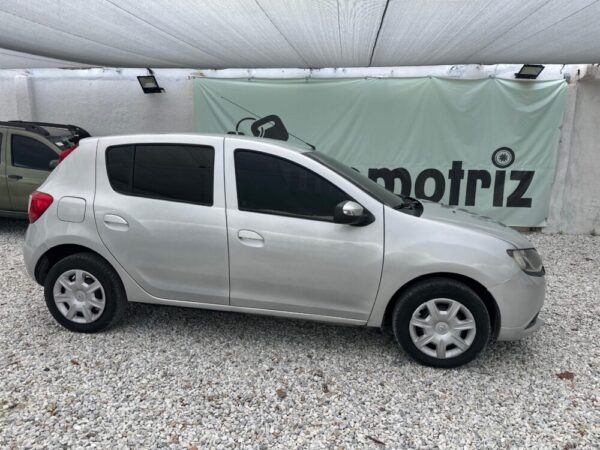 RENAULT SANDERO AUTHENTIQUE 1.0 cc 2020: imagen 6