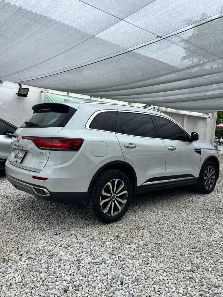 RENAULT NEW KOLEOS INTENS 4X4 2.5 CC 2023: imagen 5