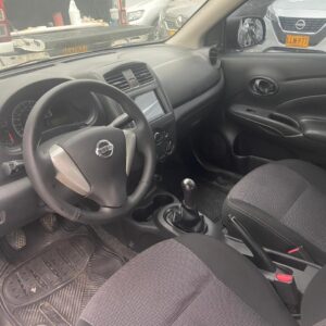 NISSAN VERSA SENSE AT 1.6 CC 2020: imagen 6