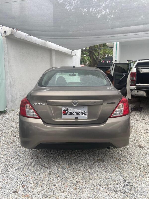 NISSAN VERSA SENSE AT 1.6 CC 2020: imagen 10