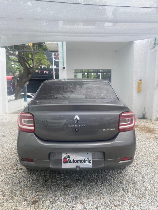 RENAULT LOGAN AUTHENTIQUE LIFE MT 1.6CC 2023: imagen 7