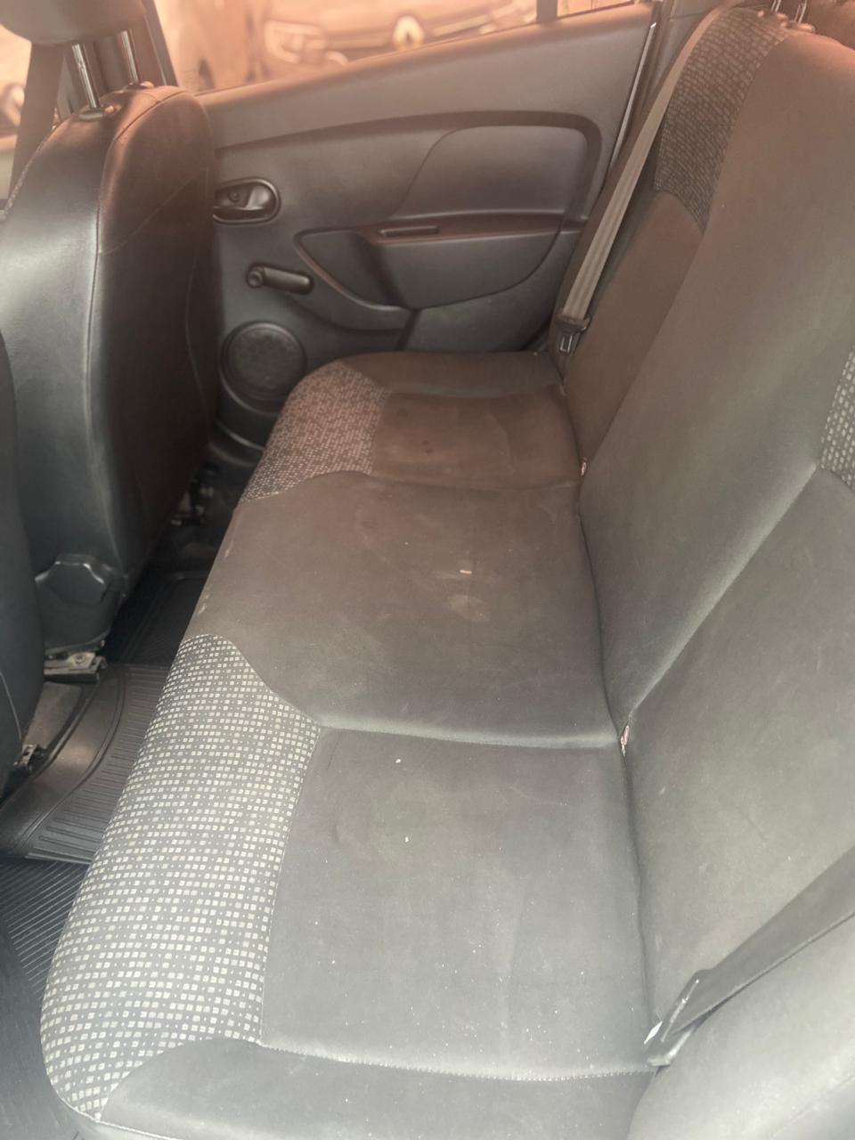 RENAULT LOGAN AUTHENTIQUE LIFE MT 1.6CC 2023: imagen 9