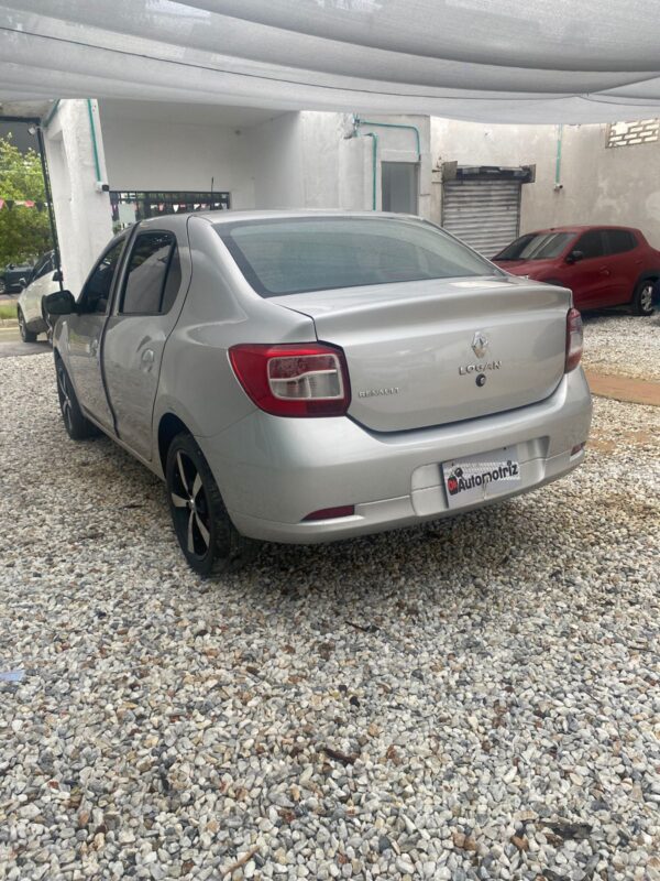 RENAULT LOGAN AUTHENTIQUE LIFE MT 1.6CC 2022: imagen 4
