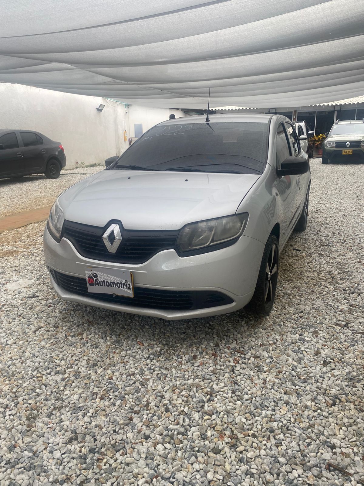 RENAULT LOGAN AUTHENTIQUE LIFE MT 1.6CC 2022: imagen 5