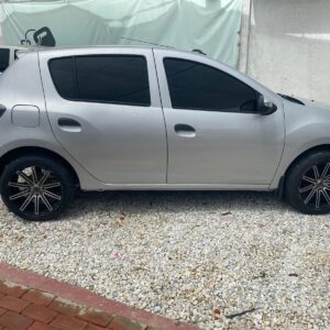 RENAULT LOGAN LIFE MT 1.6CC 2023: imagen 2