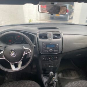 RENAULT LOGAN LIFE MT 1.6CC 2023: imagen 3