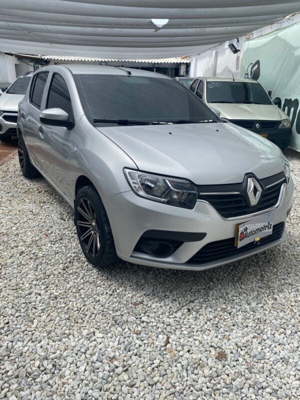RENAULT LOGAN LIFE MT 1.6CC 2023: imagen 5