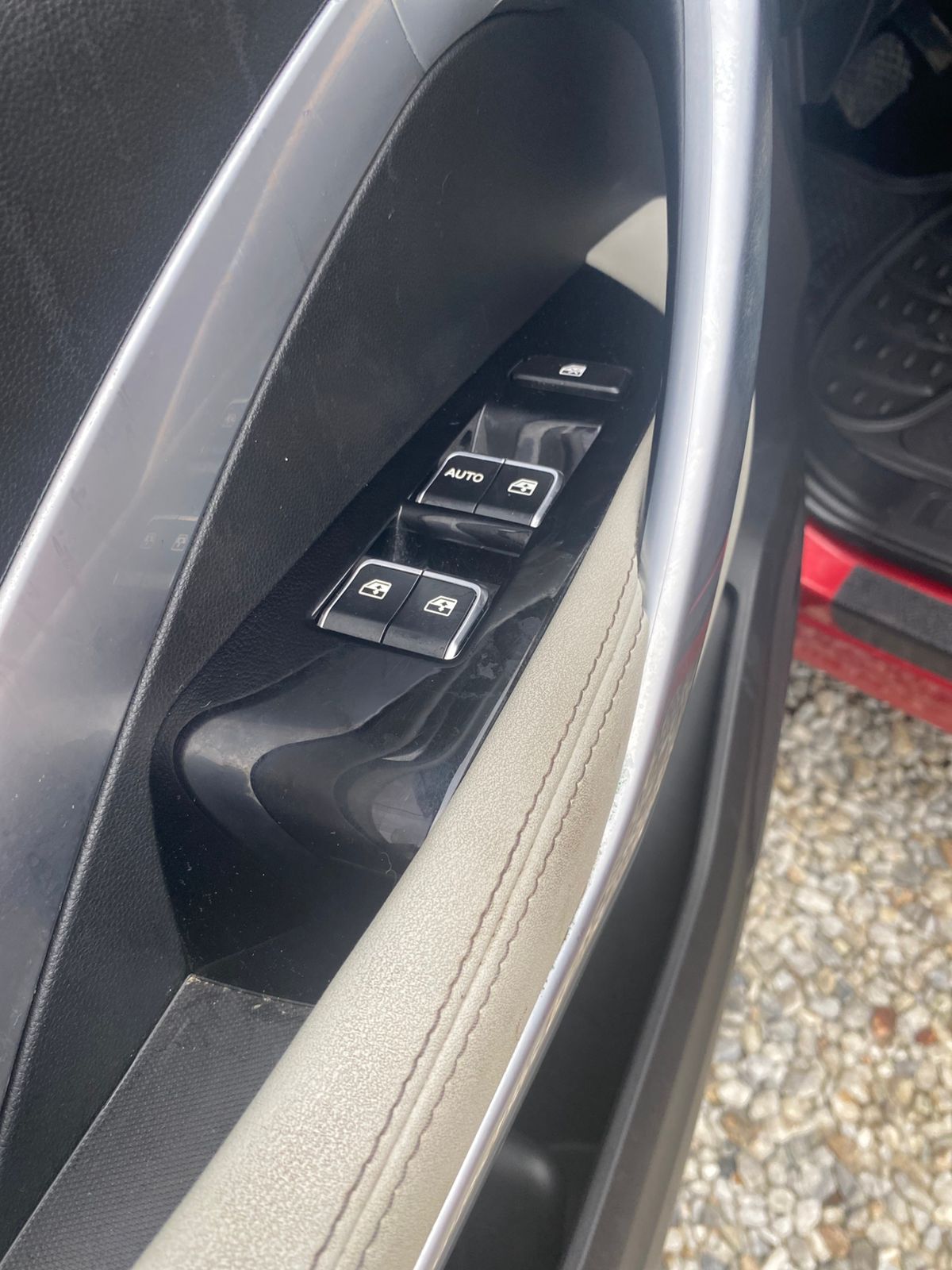 CHEVROLET CAPTIVA LTZ TURBO TP 1.5CC T 4X2 2023: imagen 2